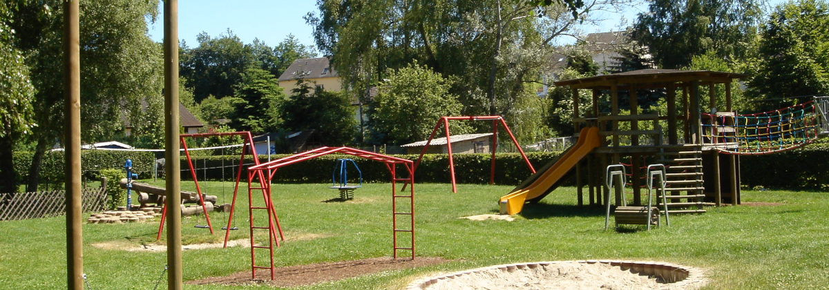 Gemeinde Buch - Kinderspielplatz am Konsumplatz